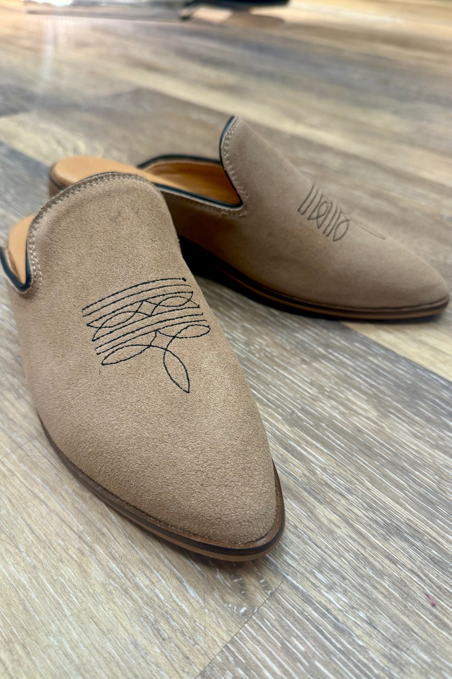 Adaire Western Mule