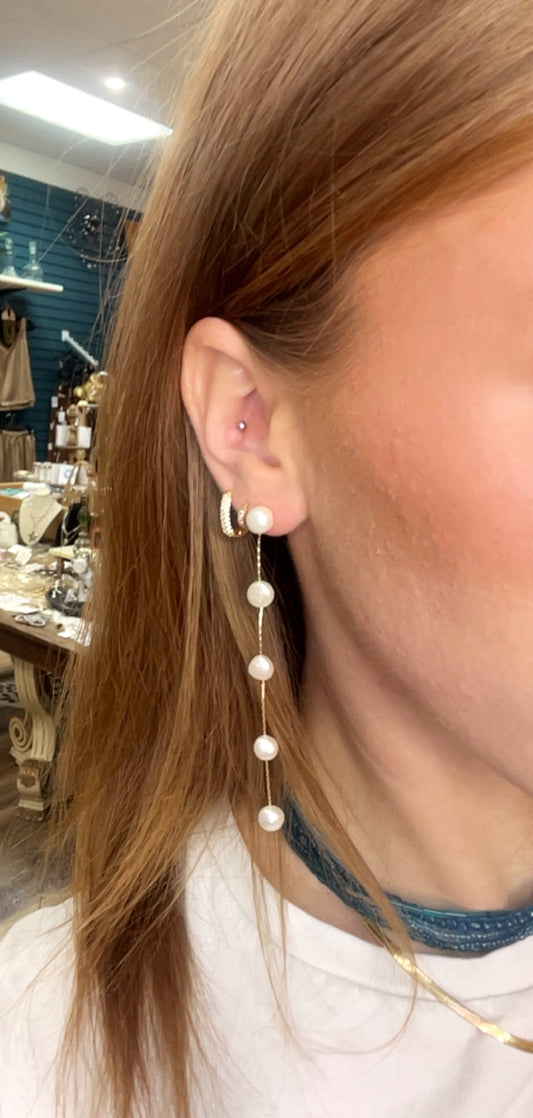 Maria Pearl Earrings