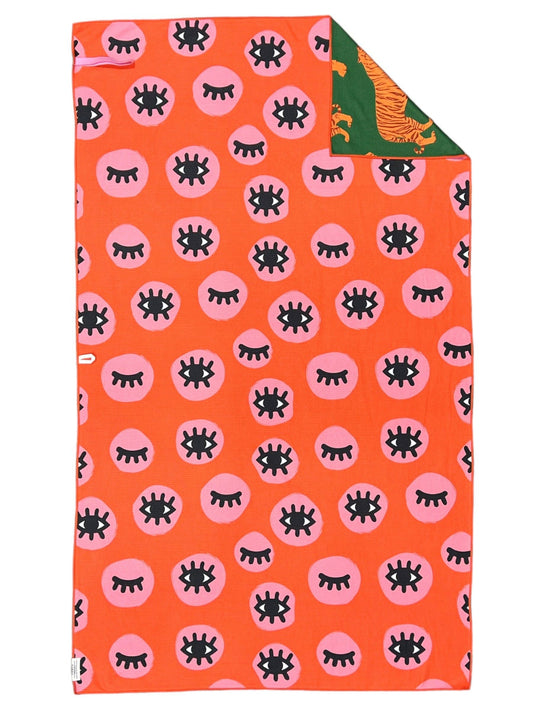 Eye Of The Tiger Pool Towel: Reversible: No