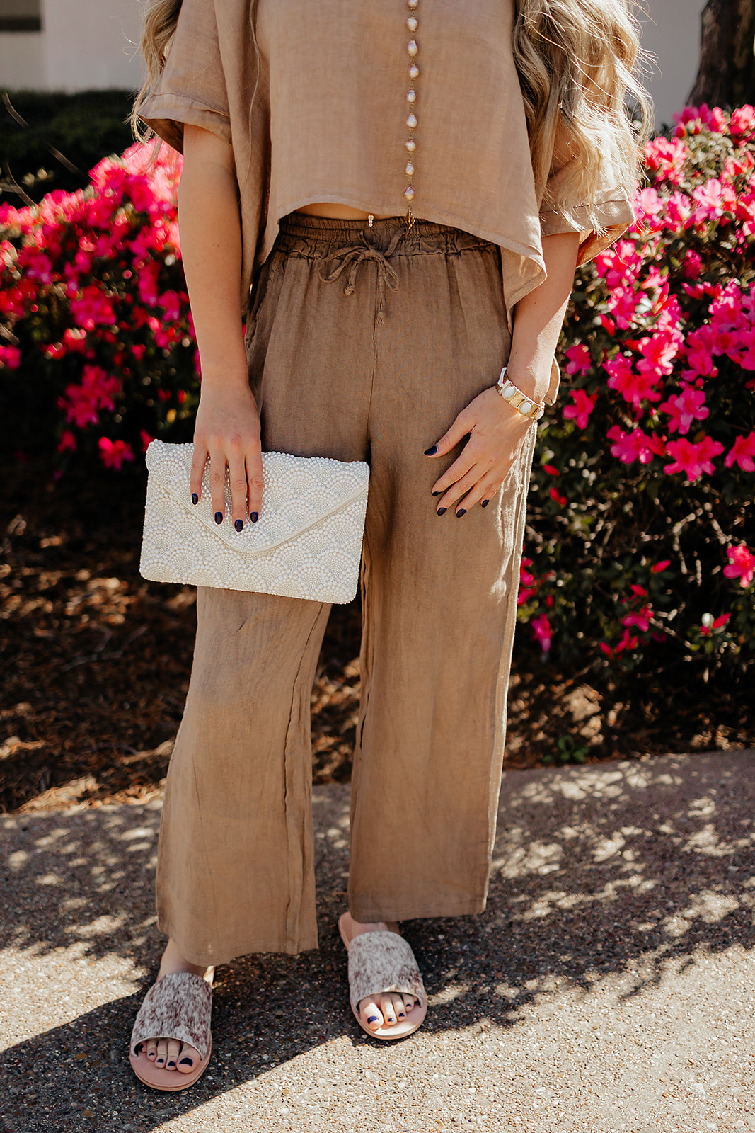 Cream Pearl Studded Clutch