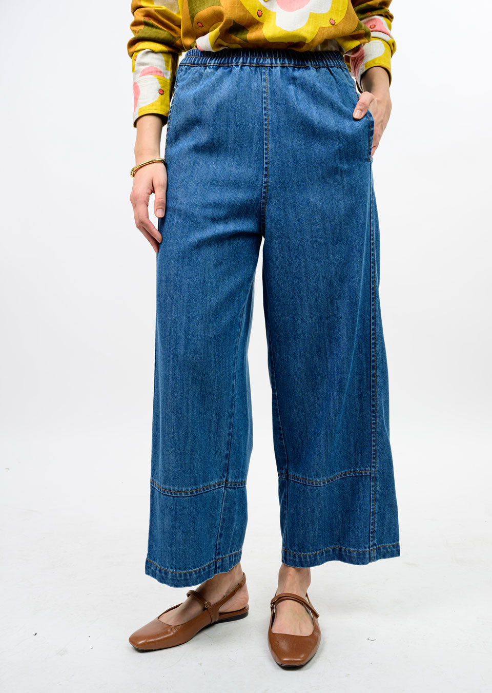 Dark Denim Barrel Jean