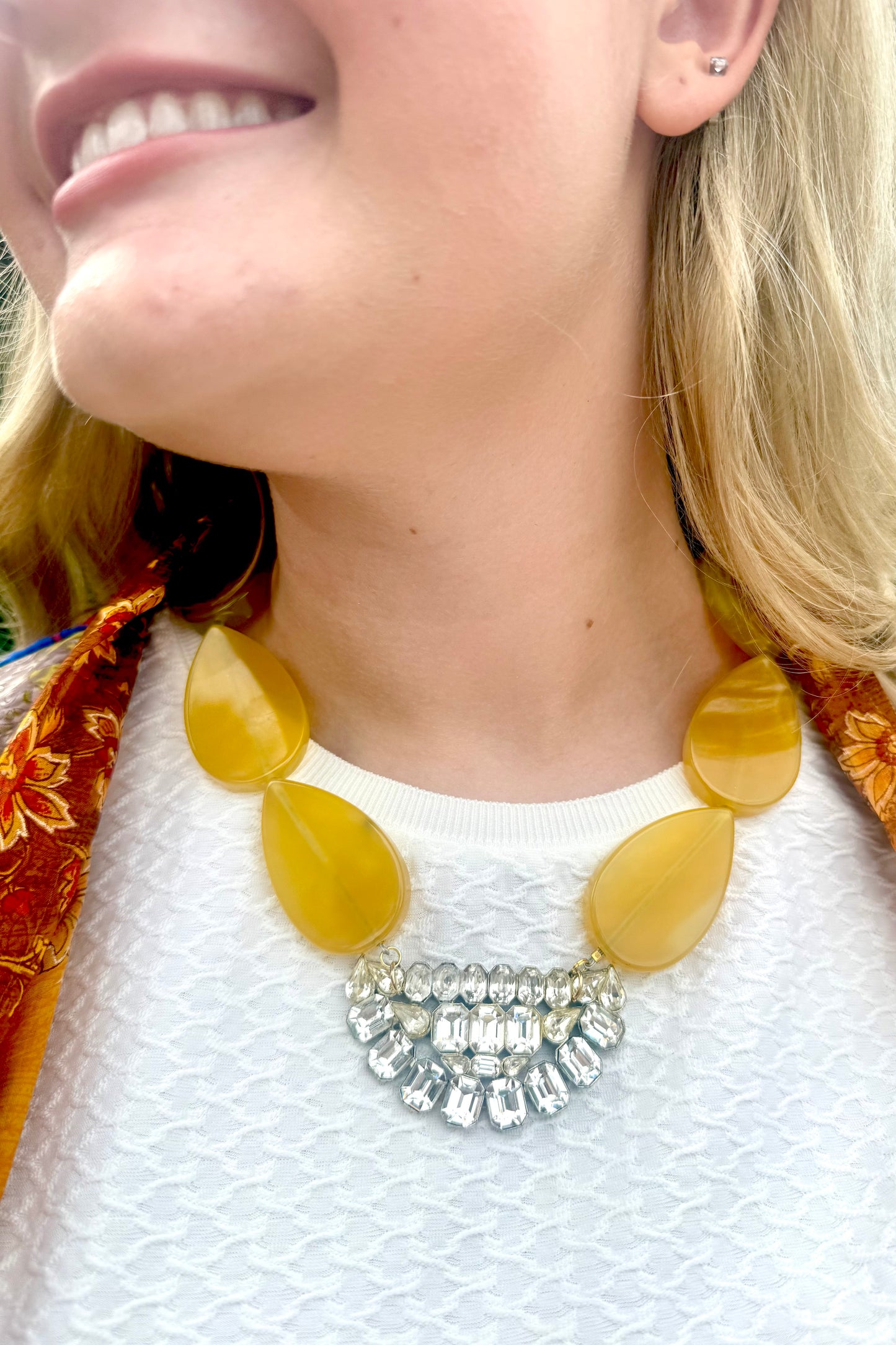 Vintage Jade Necklace with Brooch