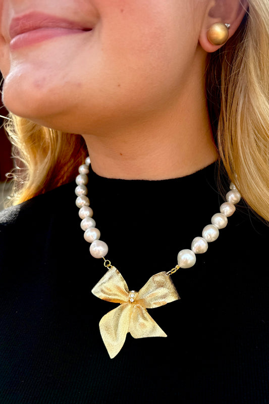 Vintage Pearls Bow Necklace