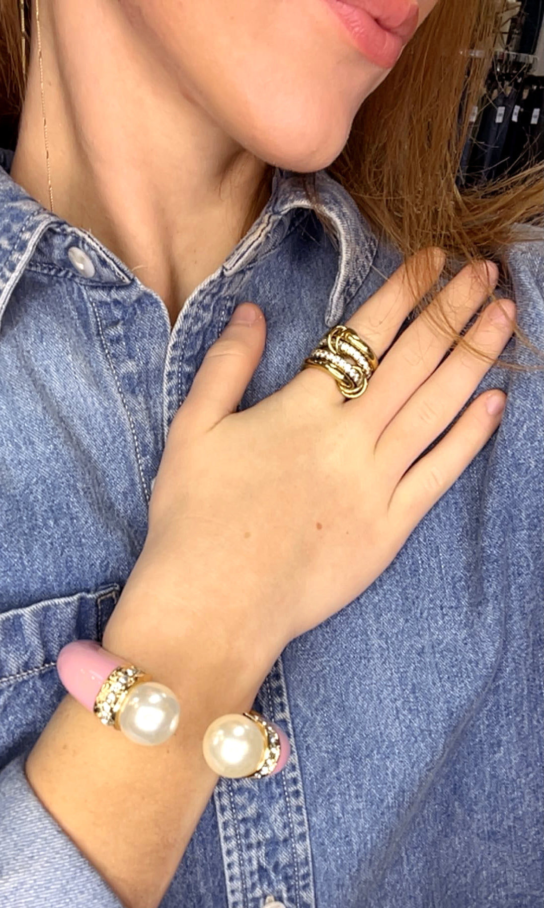 Fun Colored Pearl Pearl Cuff