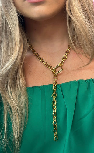 D Gold Chain Necklace