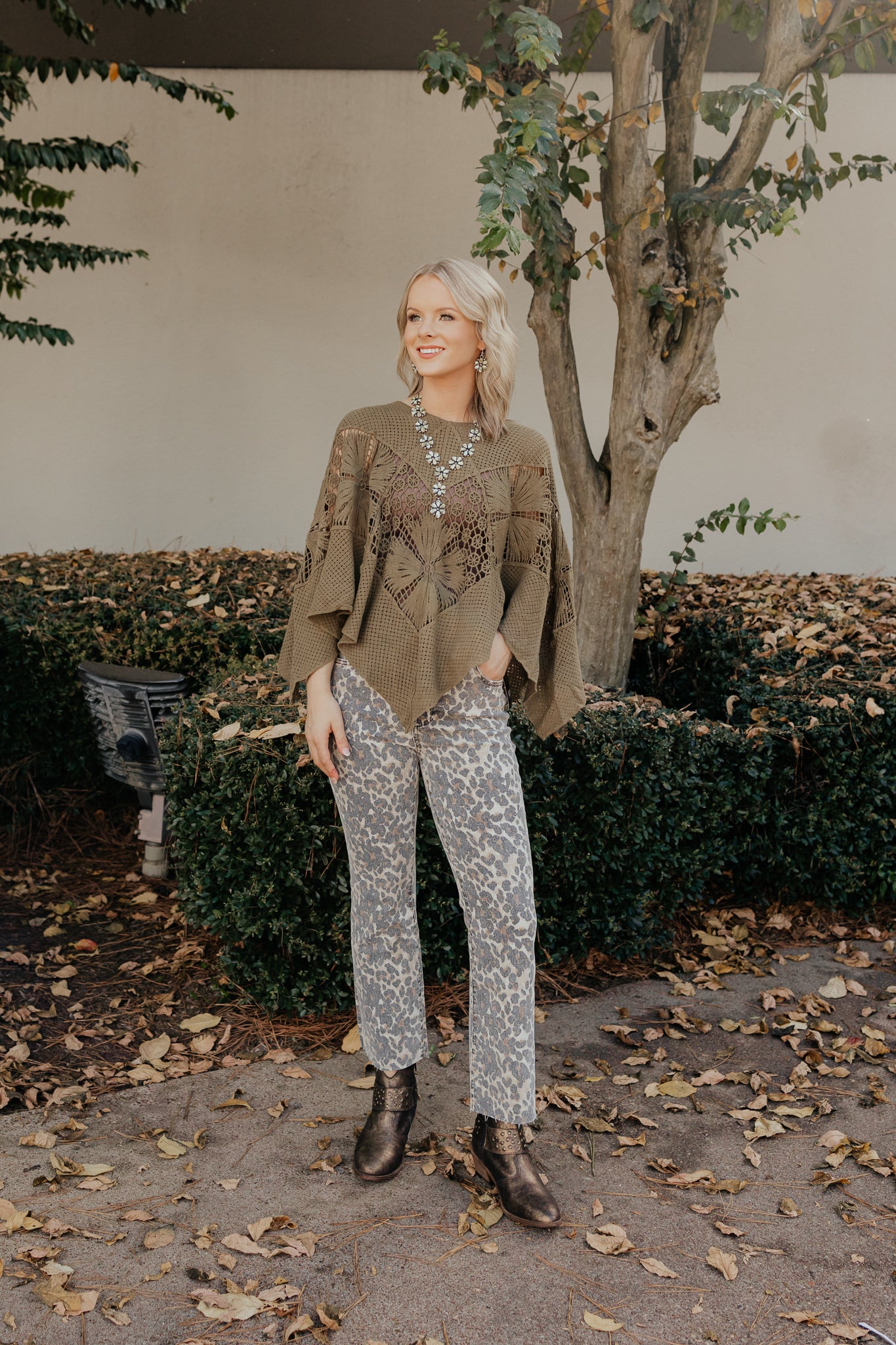 Kelsey High Rise Ankle Flair Jean by Kut