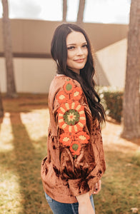 Medallion Sleeve Embroidered Ivy Jane Top